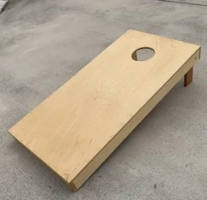 Finished cornhole board, corner detail