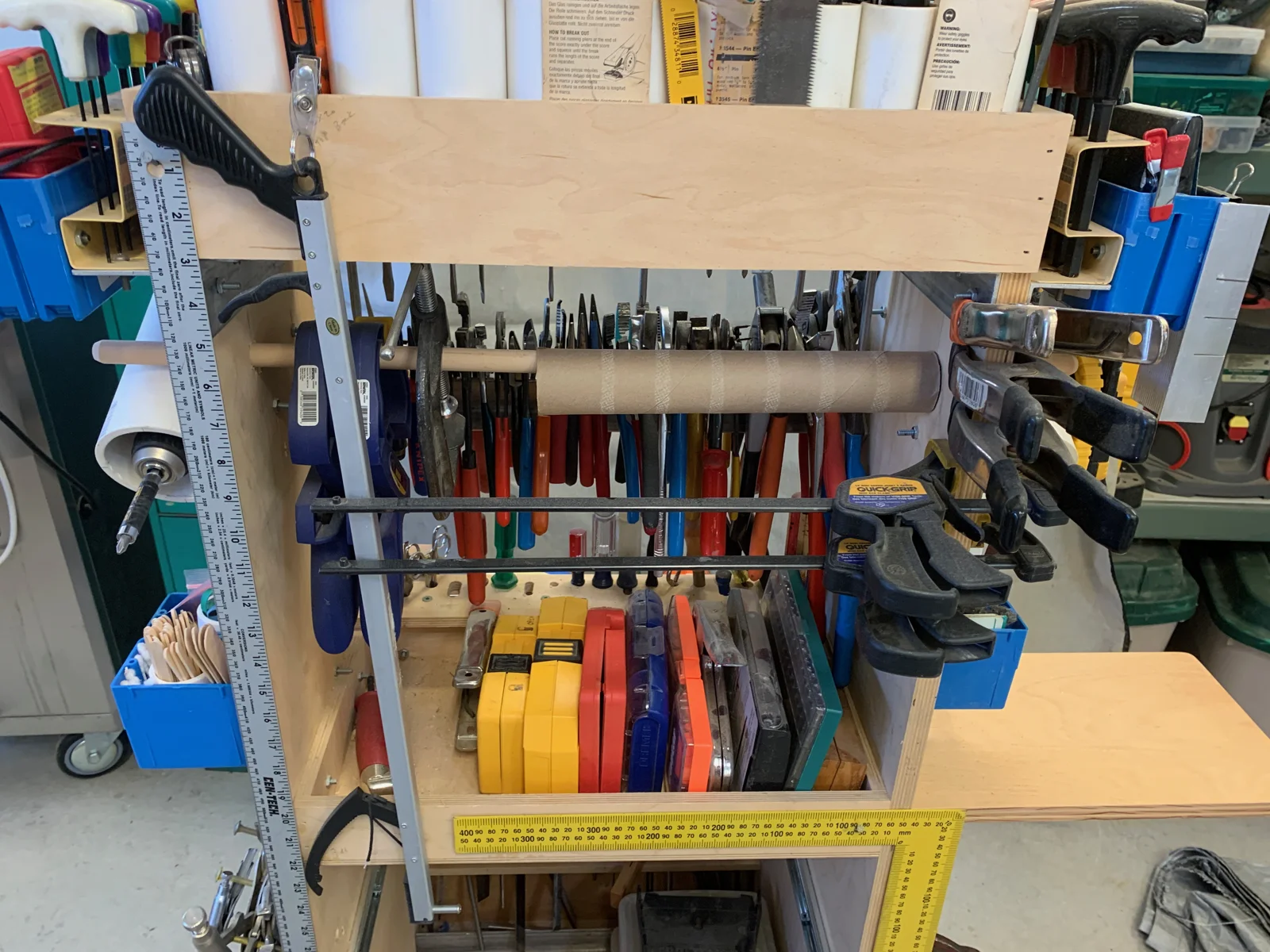 Vertical tool cart, build photo